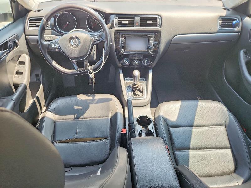 صورة رقم 8 من المزاد - 2015 VOLKSWAGEN JETTA مع VIN 3VWLA7AJ9FM243870