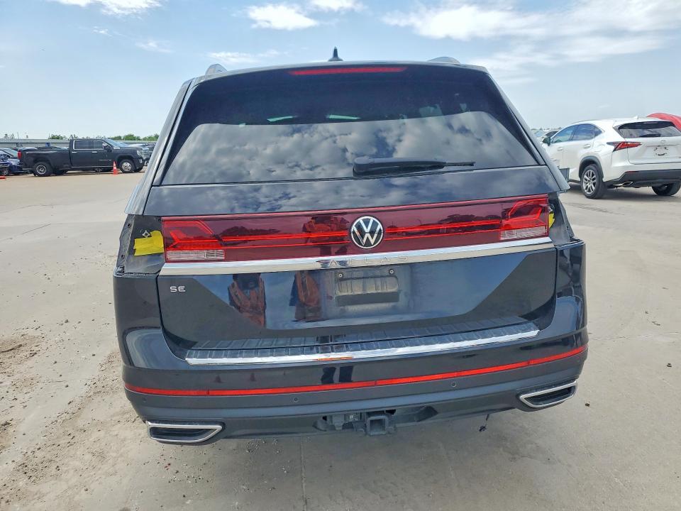 Photo 6 from auction – 2024 VOLKSWAGEN ATLAS with VIN 1V2WR2CA2RC602845