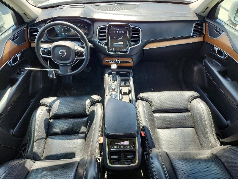 Photo 8 from auction – 2017 VOLVO XC90 with VIN YV4A22PL8H1177702