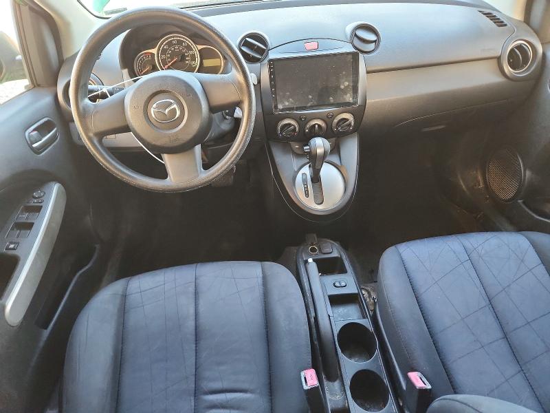 Photo 8 from auction – 2011 MAZDA MAZDA2 with VIN JM1DE1HY9B0103102
