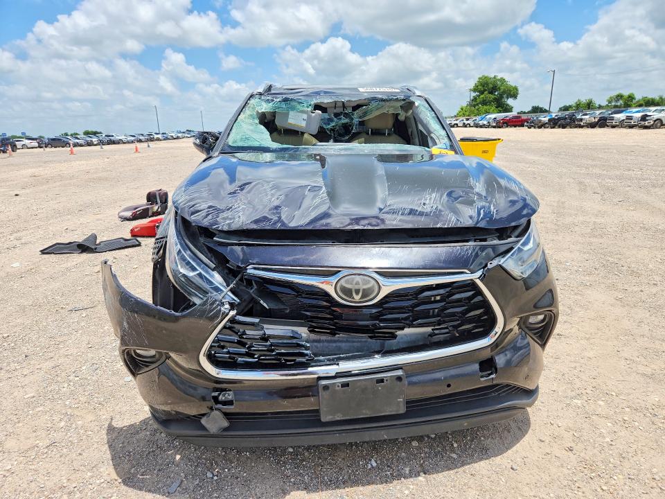 Photo 5 from auction – 2020 TOYOTA HIGHLANDER with VIN 5TDYZRAH6LS003519