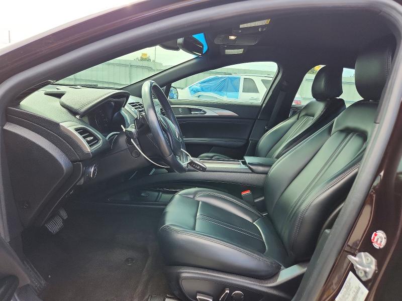 Photo 7 from auction – 2020 LINCOLN MKZ with VIN 3LN6L5B92LR622531