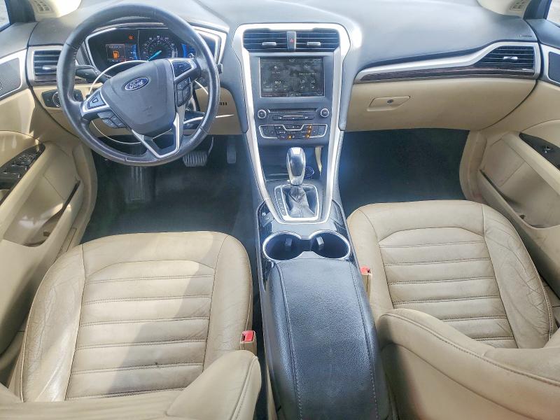 Photo 8 from auction – 2016 FORD FUSION with VIN 3FA6P0T92GR256608