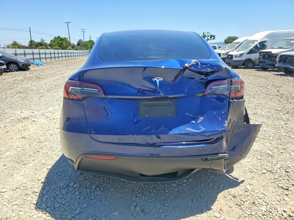 Photo 6 from auction – 2025 TESLA MODEL Y with VIN 7SAYGDED2SF221835