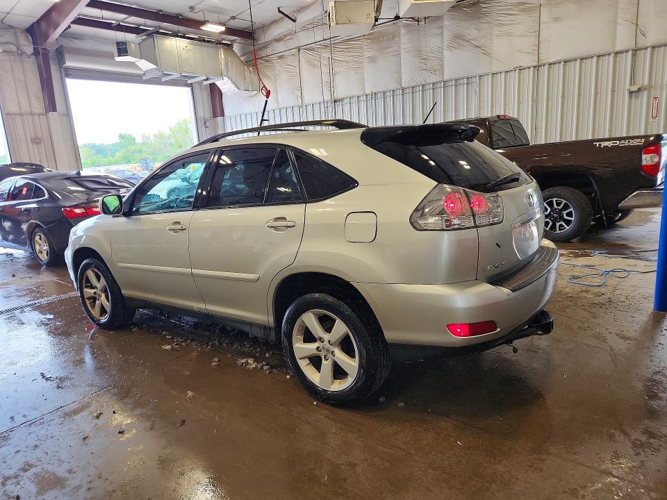 Photo 2 from auction – 2007 LEXUS RX with VIN 2T2HK31U37C032775