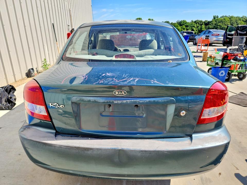 Photo 6 from auction – 2003 KIA RIO with VIN KNADC125636281761