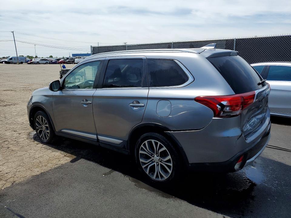 Photo 2 from auction – 2018 MITSUBISHI OUTLANDER with VIN JA4AD3A35JZ000585