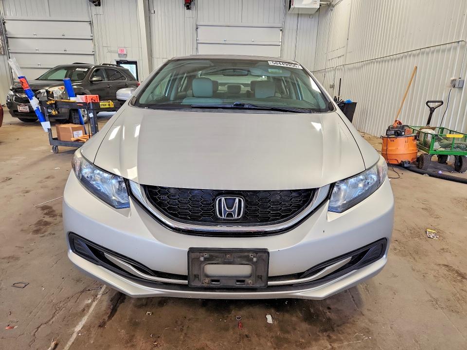 Photo 5 from auction – 2014 HONDA CIVIC with VIN 19XFB2F81EE009009