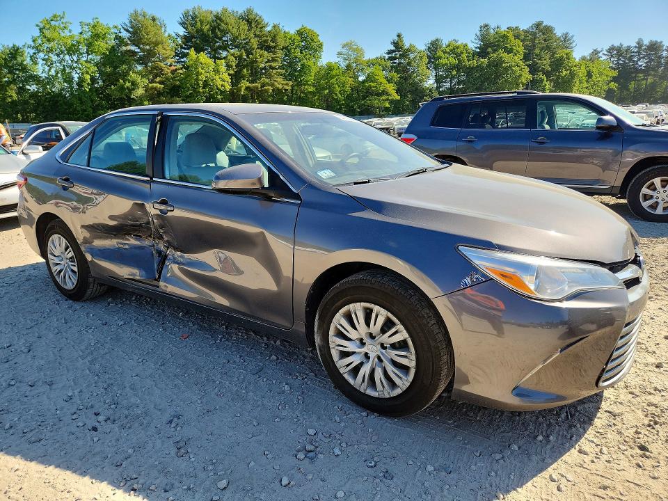 Photo 4 from auction – 2016 TOYOTA CAMRY with VIN 4T4BF1FK1GR566470