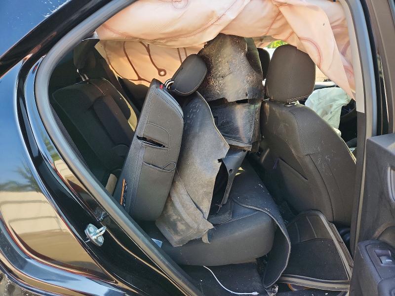 Photo 11 from auction – 2018 CHEVROLET EQUINOX with VIN 2GNAXJEVXJ6219901
