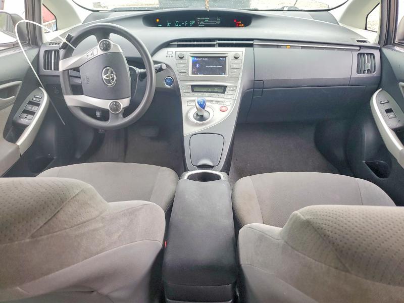 Photo 8 from auction – 2014 TOYOTA PRIUS with VIN JTDKN3DU4E0367354