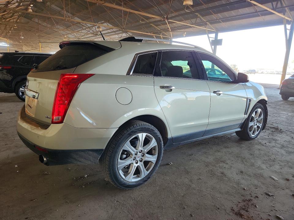 Photo 3 from auction – 2014 CADILLAC SRX with VIN 3GYFNCE39ES646700