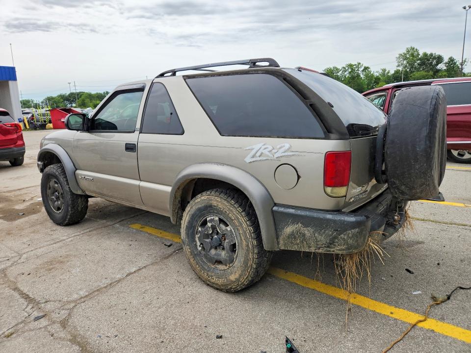 Photo 2 from auction – 2003 CHEVROLET BLAZER with VIN 1GNCT18X93K169848