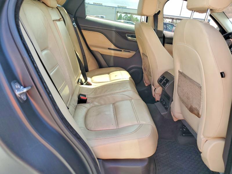 Photo 11 from auction – 2018 JAGUAR F-PACE with VIN SADCK2FX0JA266724