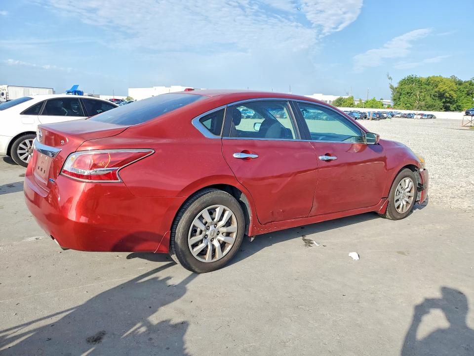 Photo 3 from auction – 2014 NISSAN ALTIMA with VIN 1N4AL3AP1EC278166
