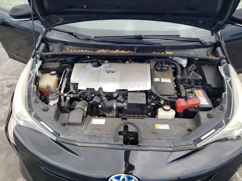 Photo 11 from auction – 2016 TOYOTA PRIUS with VIN JTDKARFU8G3000194