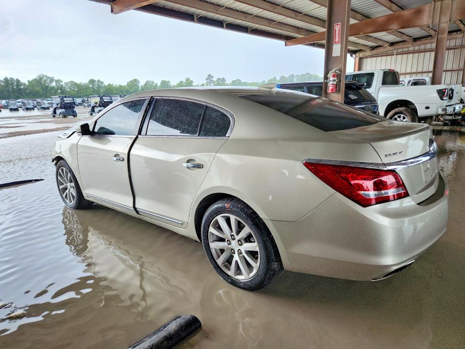 Photo 2 from auction – 2015 BUICK LACROSSE with VIN 1G4GB5G34FF230017