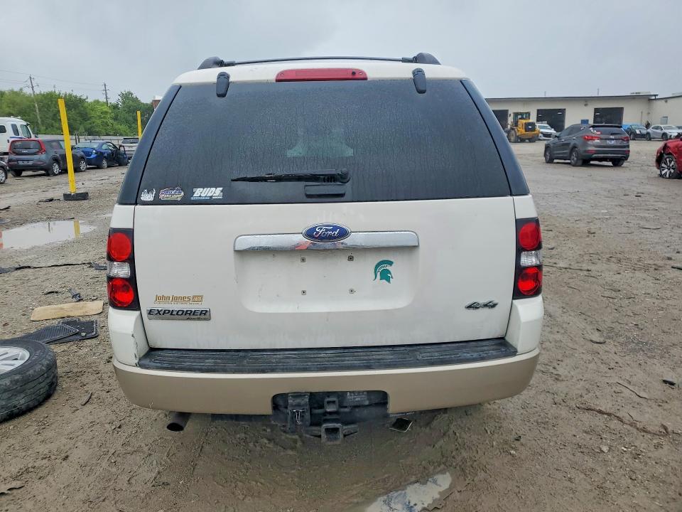 Photo 6 from auction – 2008 FORD EXPLORER with VIN 1FMEU74868UA26315
