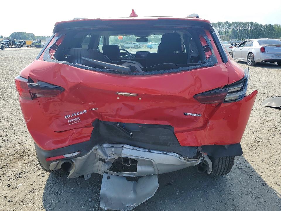 Photo 6 from auction – 2023 CHEVROLET BLAZER with VIN 3GNKBHR40PS222068
