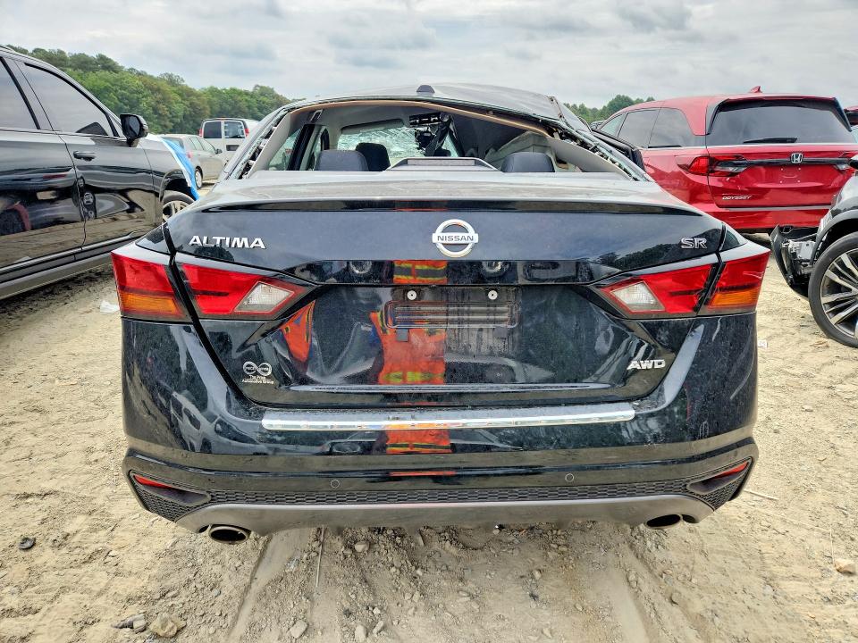 Photo 6 from auction – 2022 NISSAN ALTIMA with VIN 1N4BL4CW5NN388379