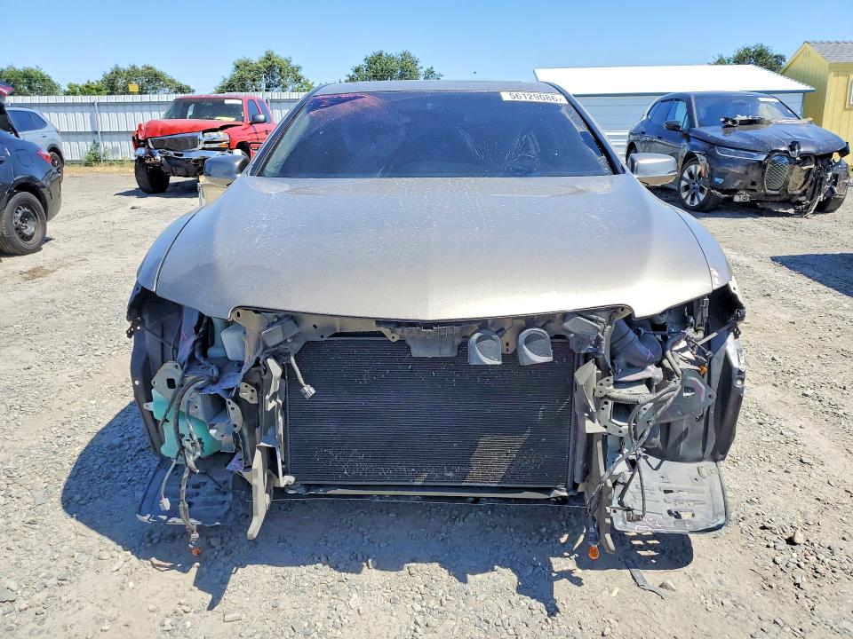 Zdjęcie 5 z aukcji – 2014 ACURA RLX z VIN JH4KC1F97EC001064