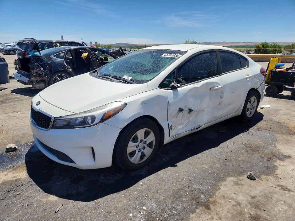 KIA FORTE 2018 with VIN 3KPFK4A76JE276313 - Photo from auction