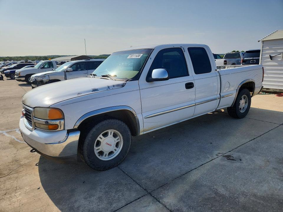GMC NEW SIERRA 2001 with VIN 2GTEC19T611100545 - Photo from auction