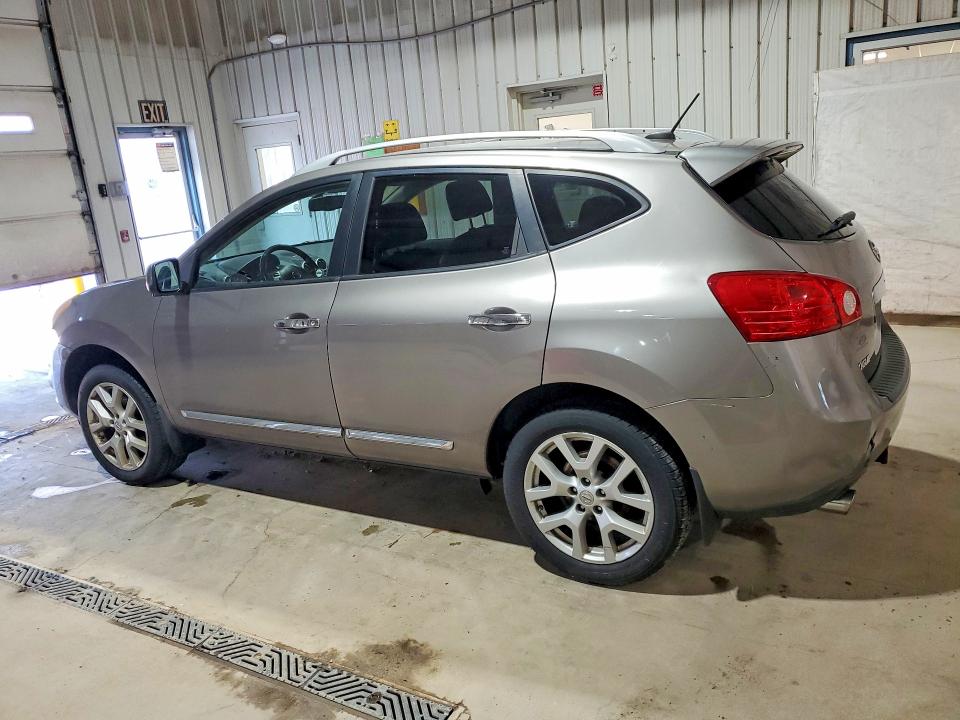 Photo 2 from auction – 2011 NISSAN ROGUE with VIN JN8AS5MV1BW673837