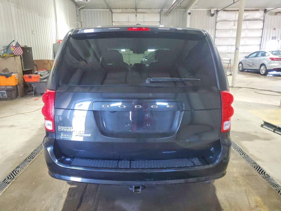 Photo 6 from auction – 2016 DODGE GRAND CARAVAN with VIN 2C4RDGCG1GR358124