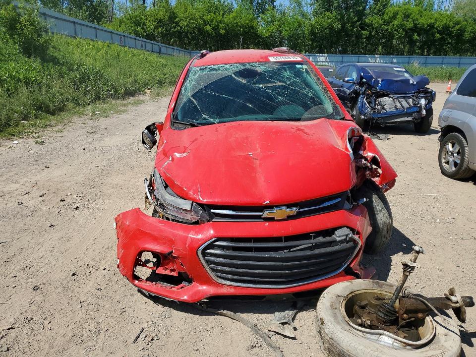 Photo 5 from auction – 2020 CHEVROLET TRAX with VIN KL7CJLSB8LB336303