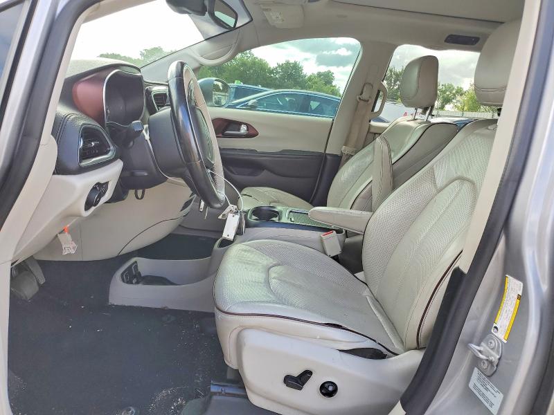 Photo 7 from auction – 2017 CHRYSLER PACIFICA with VIN 2C4RC1GG3HR528723