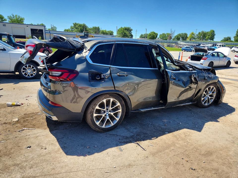 Photo 3 from auction – 2023 BMW X5 with VIN 5UXTA6C05P9P80123