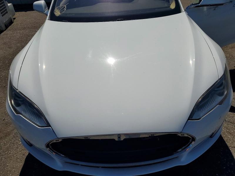 Photo 11 from auction – 2014 TESLA MODEL S with VIN 5YJSA1H1XEFP55657