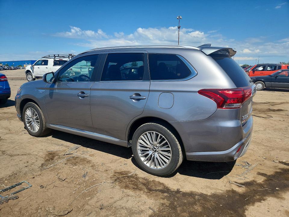 Photo 2 from auction – 2022 MITSUBISHI OUTLANDER with VIN JA4J2VA71NZ064634