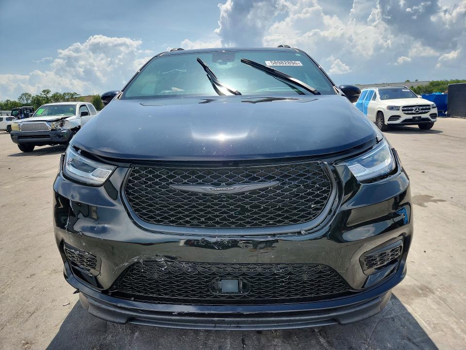 Photo 5 from auction – 2024 CHRYSLER PACIFICA with VIN 2C4RC1BG7RR173502