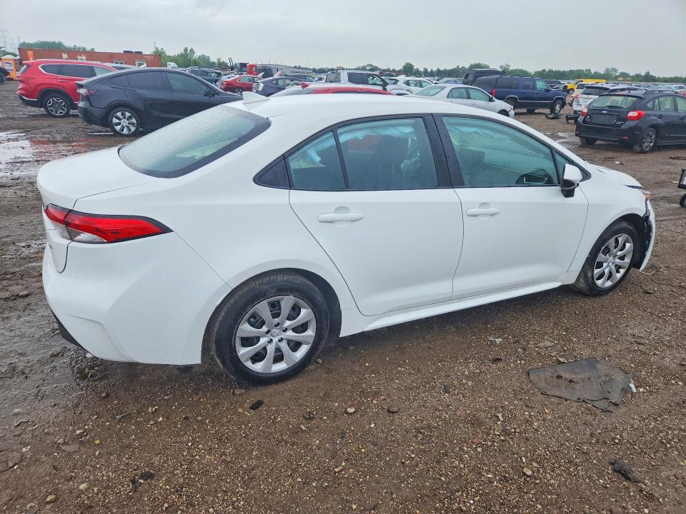 Photo 3 from auction – 2024 TOYOTA COROLLA with VIN 5YFB4MDE5RP173512