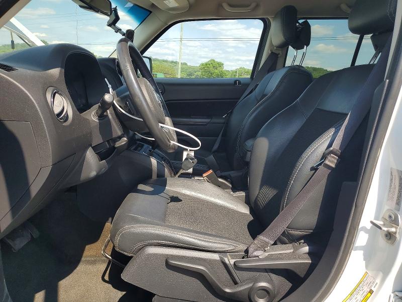 Photo 7 from auction – 2017 JEEP PATRIOT with VIN 1C4NJPBA7HD120352