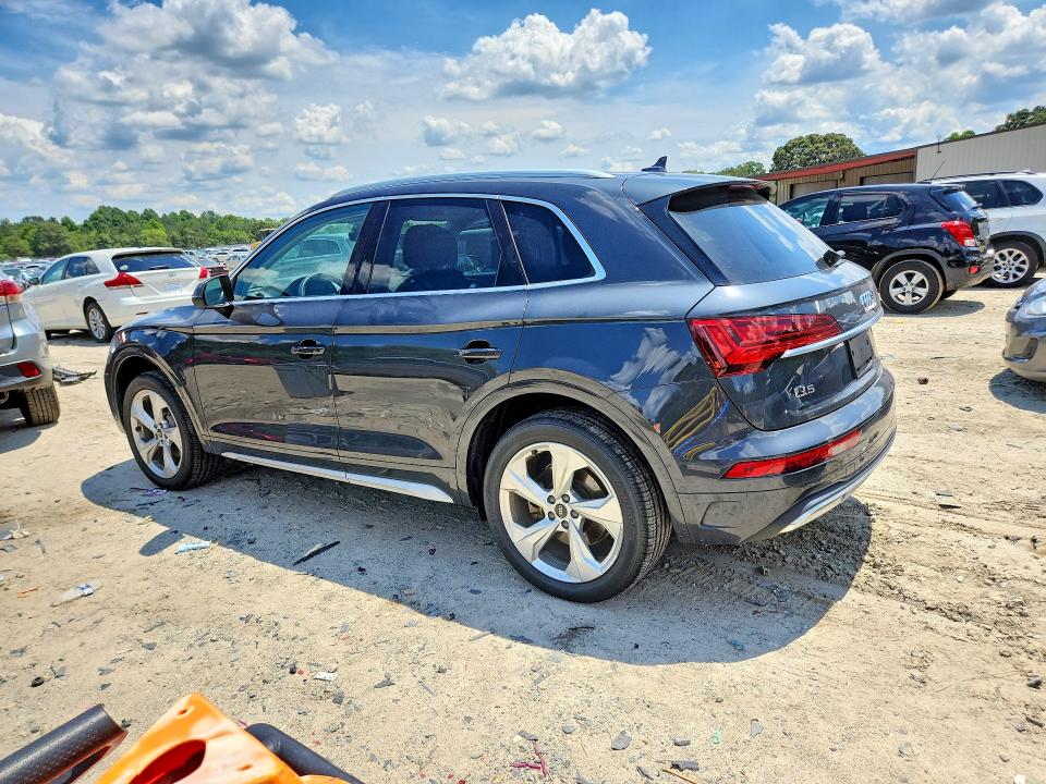 Photo 2 from auction – 2021 AUDI Q5 with VIN WA1BAAFY7M2127941