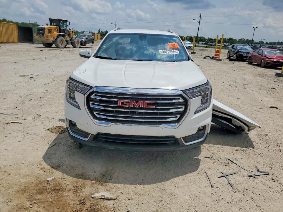 Photo 5 from auction – 2024 GMC TERRAIN with VIN 3GKALVEG7RL174604