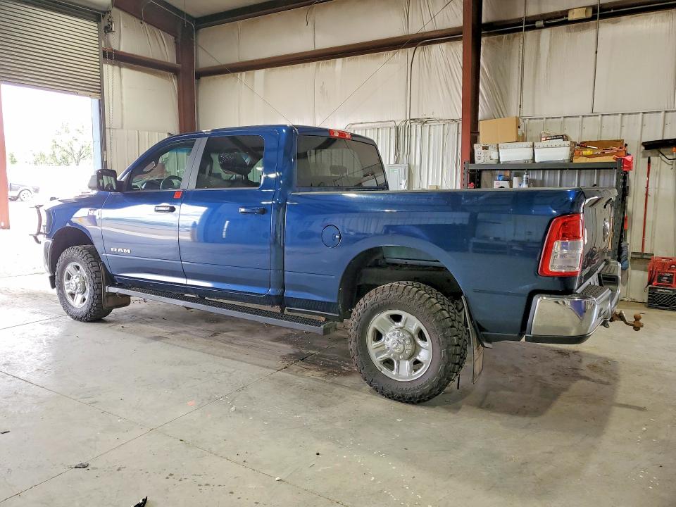 Photo 2 from auction – 2022 RAM 2500 with VIN 3C6UR5DJ8NG237806