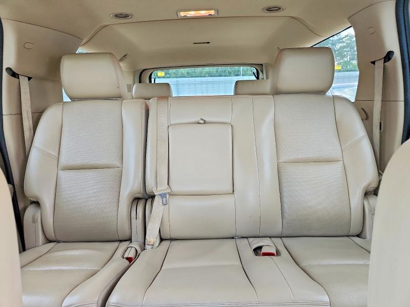 Снимка 10 от търг – 2013 GMC YUKON XL с VIN 1GKS2KE78DR270457