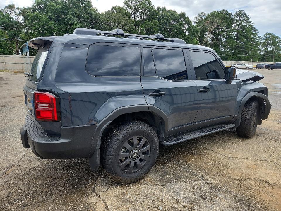 Photo 3 from auction – 2026 TOYOTA LAND CRUISER with VIN JTEABFAJ2TK056969
