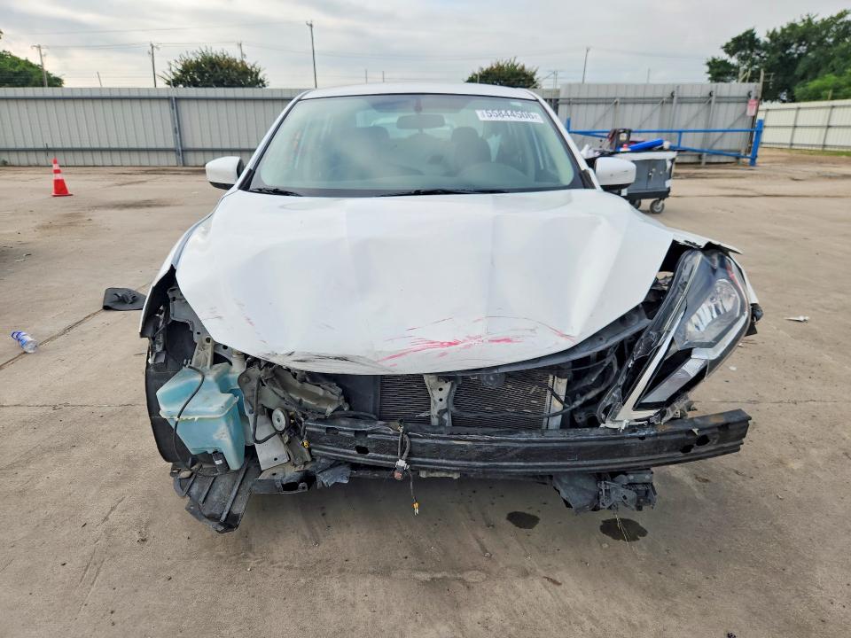 Photo 5 from auction – 2018 NISSAN SENTRA with VIN 3N1AB7AP1JY312874