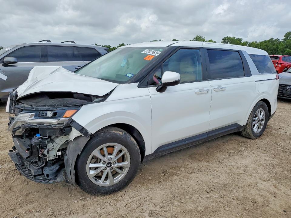 KIA CARNIVAL 2022 with VIN KNDNB4H3XN6157061 - Photo from auction