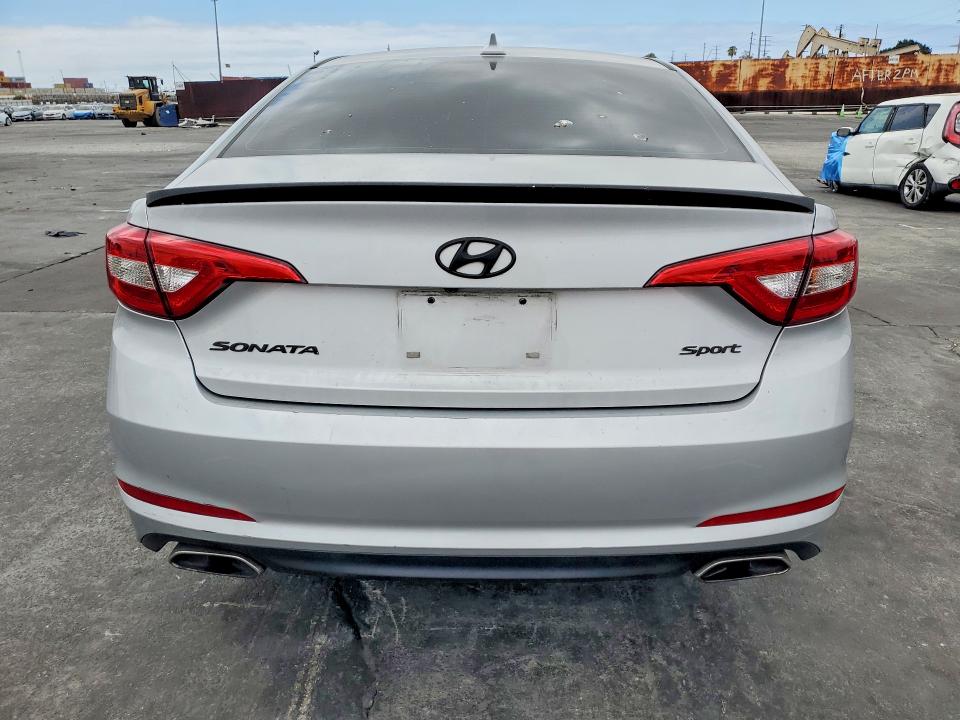 Photo 6 from auction – 2015 HYUNDAI SONATA with VIN 5NPE34AF2FH055231
