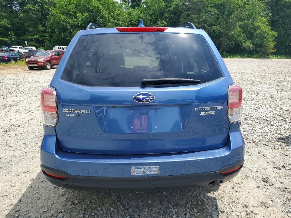 Photo 6 from auction – 2017 SUBARU FORESTER with VIN JF2SJABC1HH805846