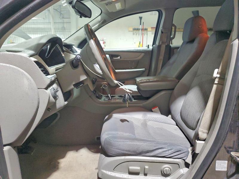 Photo 7 from auction – 2017 CHEVROLET TRAVERSE with VIN 1GNKVFKD6HJ280436