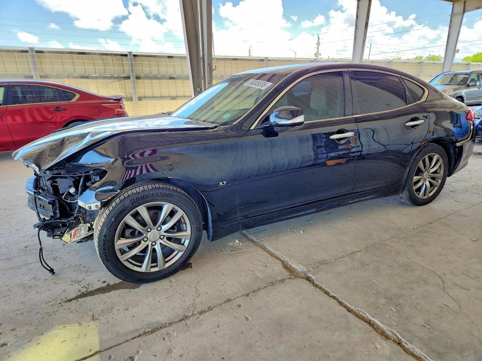 2016 INFINITI Q70 - Търг №56048836