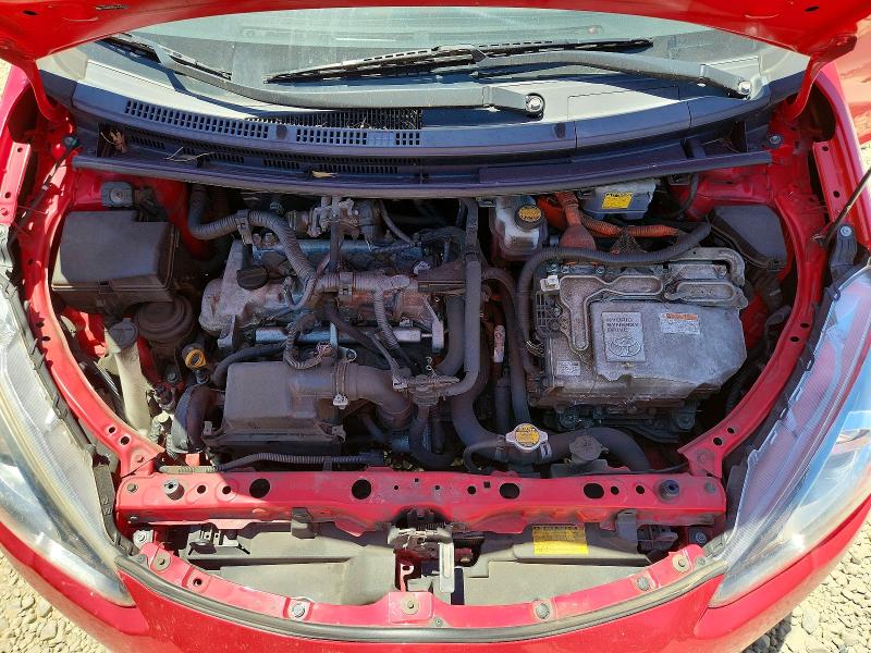 Photo 11 from auction – 2015 TOYOTA PRIUS C with VIN JTDKDTB30F1578799