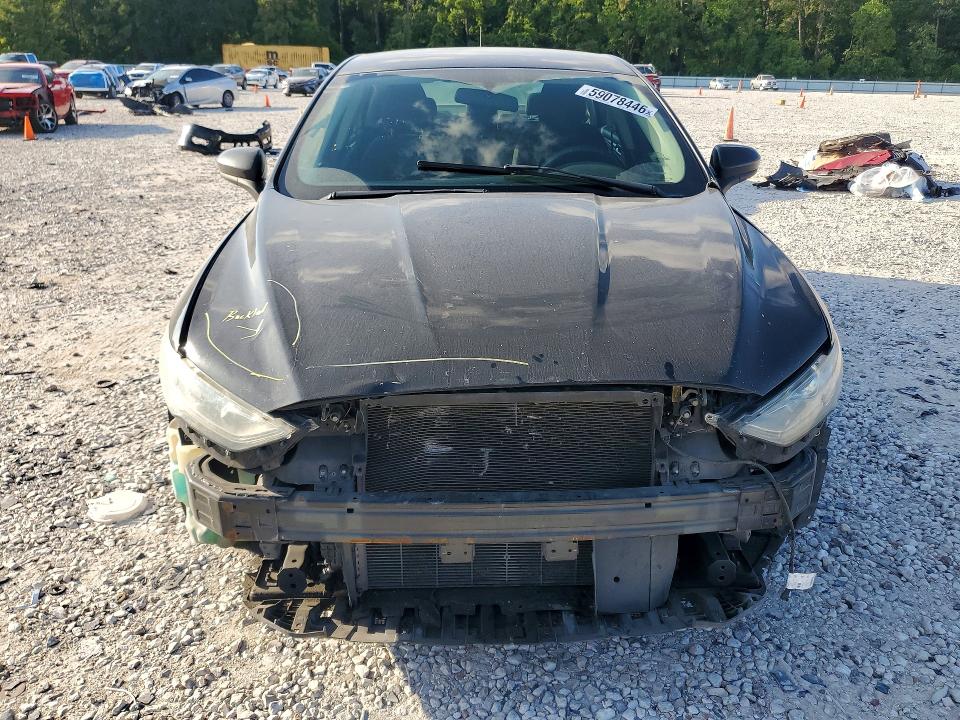 Photo 5 from auction – 2018 FORD FUSION with VIN 3FA6P0HD1JR267152
